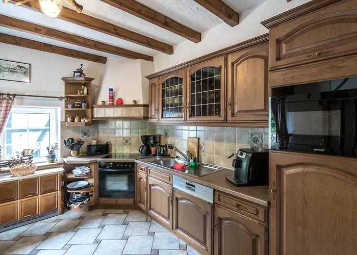 Jagdschloss Stift Ennenbach * Ruppichteroth