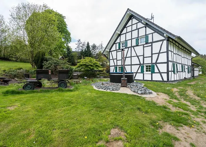 Jagdschloss Stift Ennenbach * Ruppichteroth